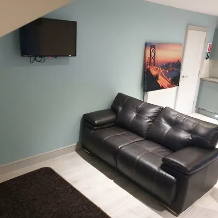 Leeds City Train Stn Apt Apartment *