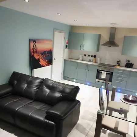 Leeds City Train Stn Apt * ليدز