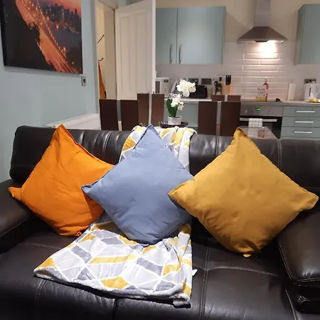 Leeds City Train Stn Apt Apartment *