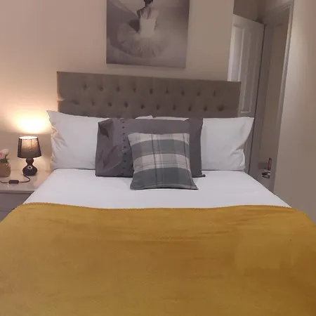 Apartment Leeds City Train Stn Apt
